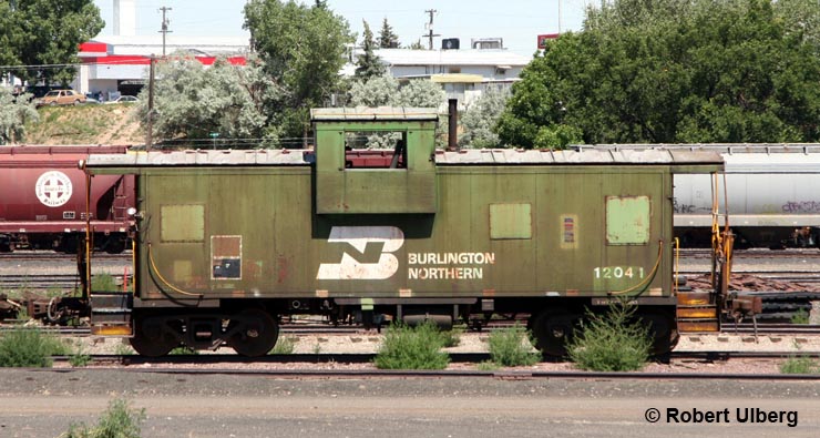 BN 12041 at Great Falls, Montana