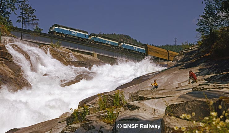 GN F45s in Cascade Mountains