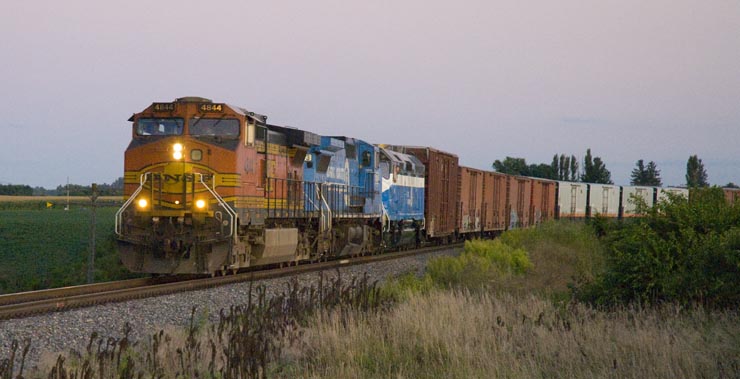 GN 441 leaves Galesburg, Illinois