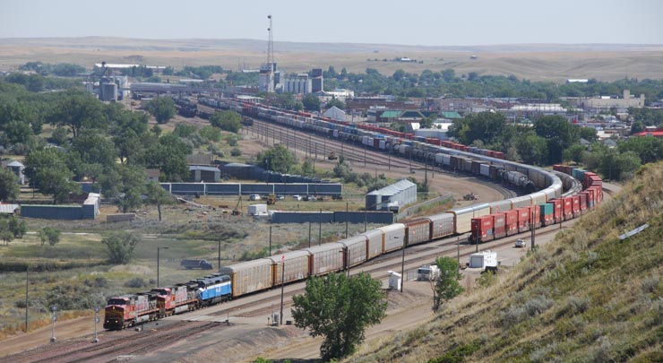 GN 441 leaves Havre, Montana